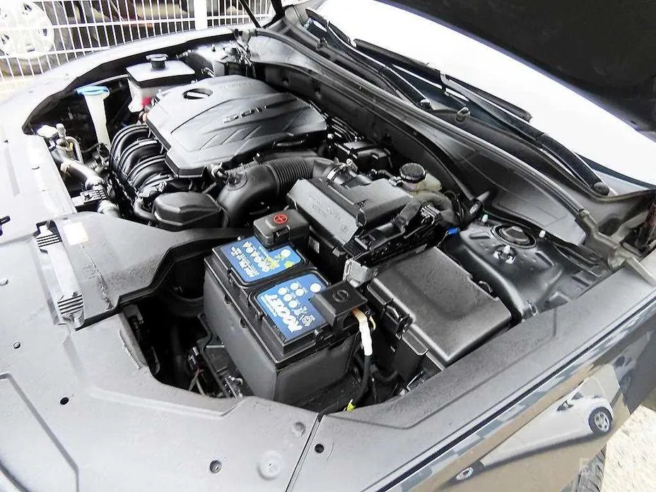 Фото 6 - Hyundai Grandeur