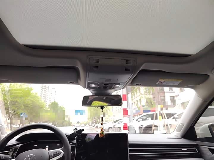 Фото 9 - Volkswagen Sagitar L