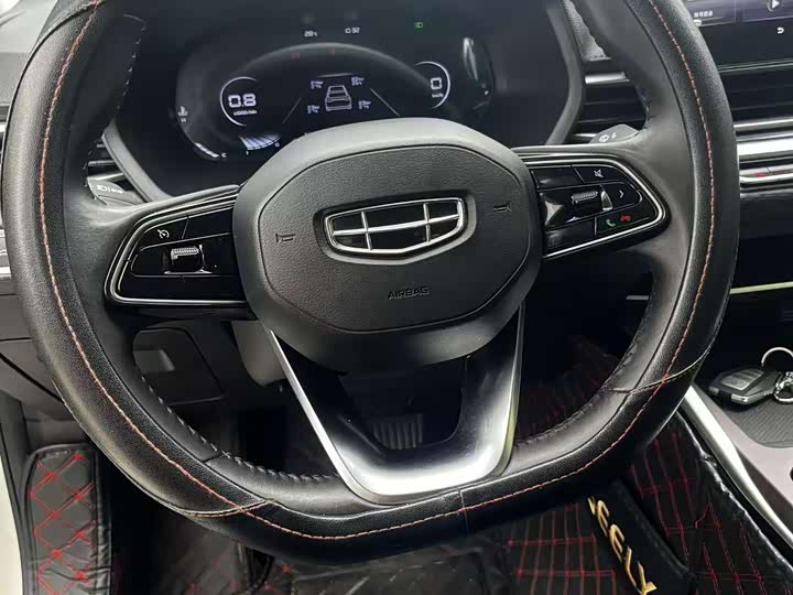 Фото 5 - Geely Emgrand