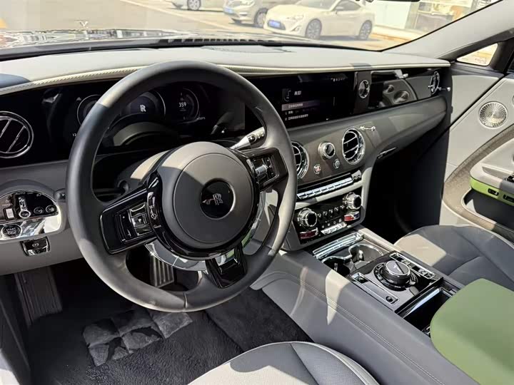 Rolls-Royce Spectre 2024 2024款 标准型