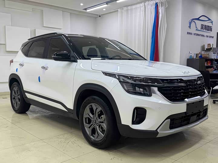 Photo 3 - Kia Seltos