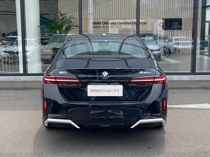 Фото 4 - BMW 5 Series