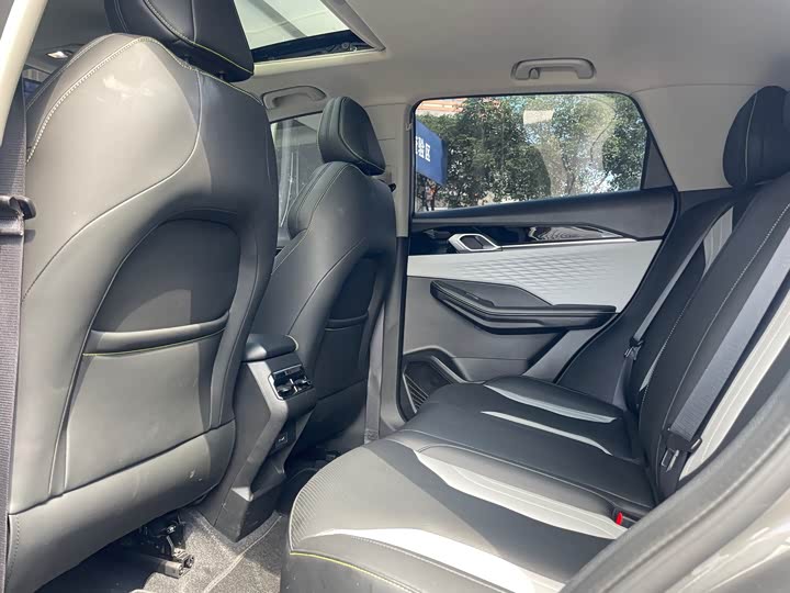 Geely Coolray 2022 2022款 缤越COOL 1.5TD DCT热擎版