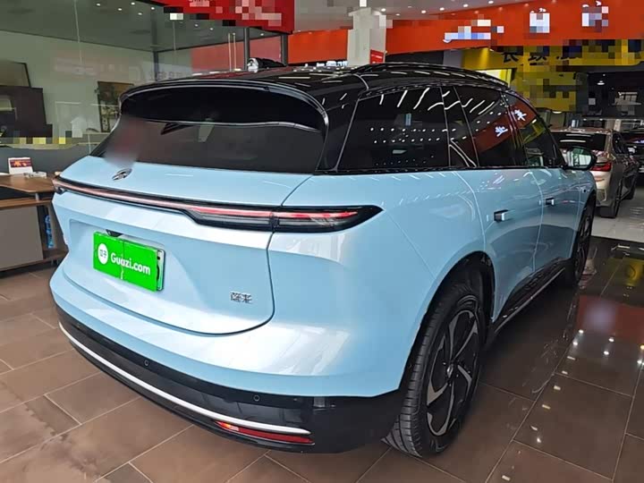 Фото 7 - Nio ES6