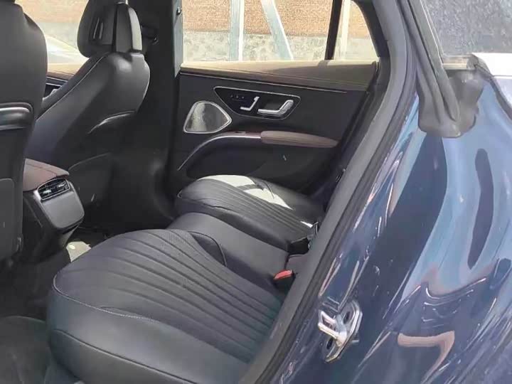 2023 Mercedes-Benz EQS