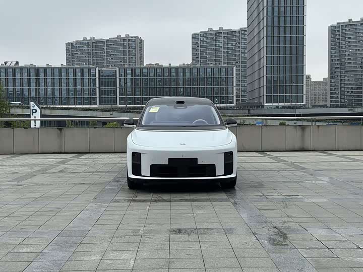 LiXiang i8 2025 2025款 标准版
