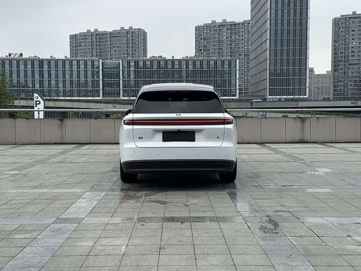 LiXiang i8 2025 2025款 标准版