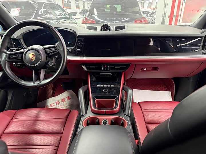 Фото 8 - Porsche Cayenne