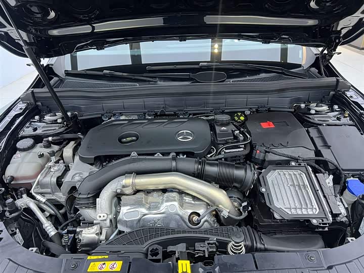 Фото 5 - Mercedes-Benz GLB-Class