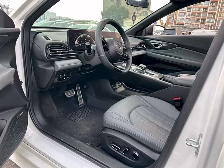 GAC Trumpchi Empow R 2024 2024款 270T DCT 影豹R-Style版