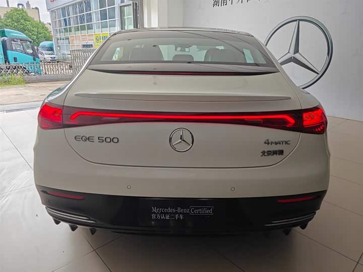 2026 Mercedes-Benz EQE