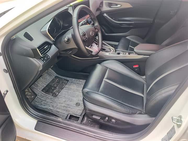 Hyundai Lafesta 2021 2021款 280TGDi DLX豪华版