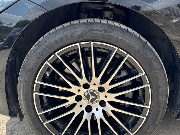 Mercedes-Benz C-Class 2025 2025款 C 260 L 运动版