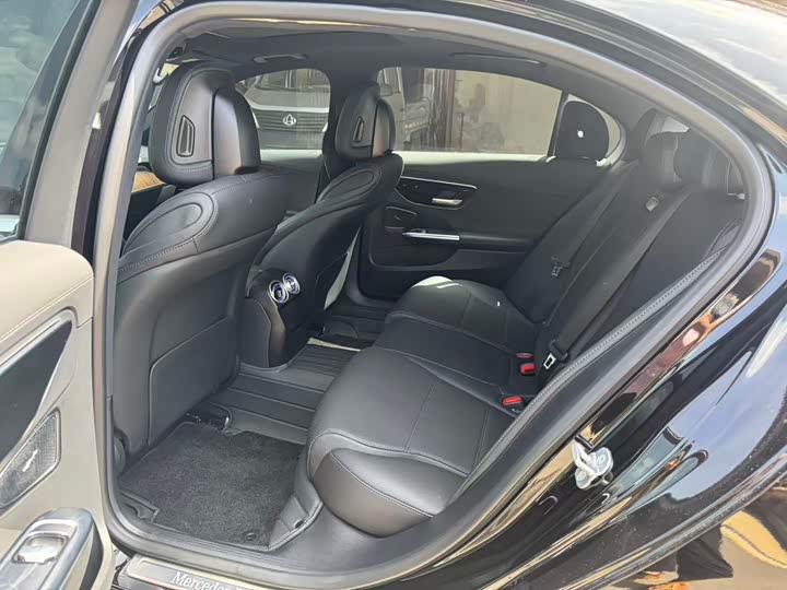 Mercedes-Benz C-Class 2025 2025款 C 260 L 运动版