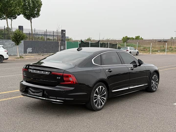 Zdjęcie 7 - Volvo S90