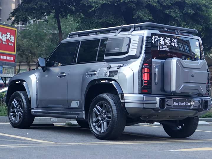 Jetour T2 2025 2025款 2.0TD DCT 四驱星际卫士