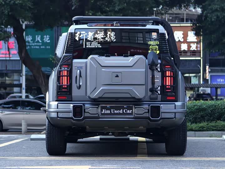 Jetour T2 2025 2025款 2.0TD DCT 四驱星际卫士
