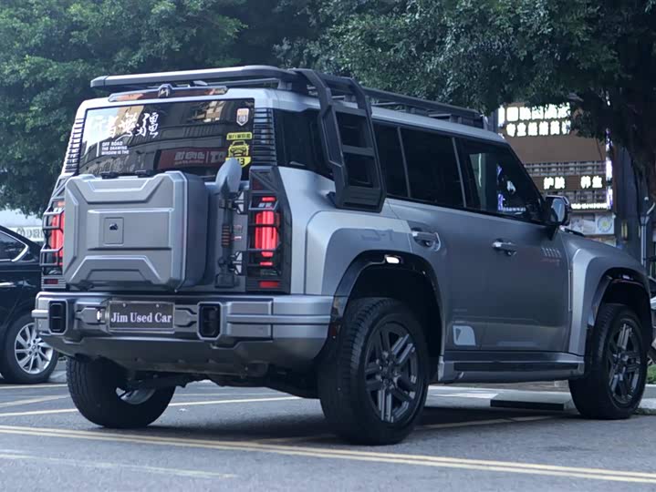 Jetour T2 2025 2025款 2.0TD DCT 四驱星际卫士
