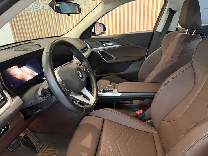BMW X2 2025 2025款 sDrive25i M运动套装