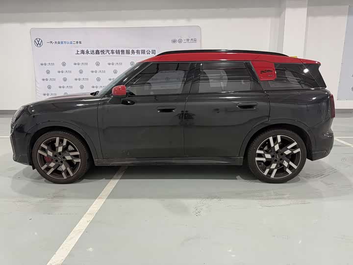 2024 Mini Countryman JCW