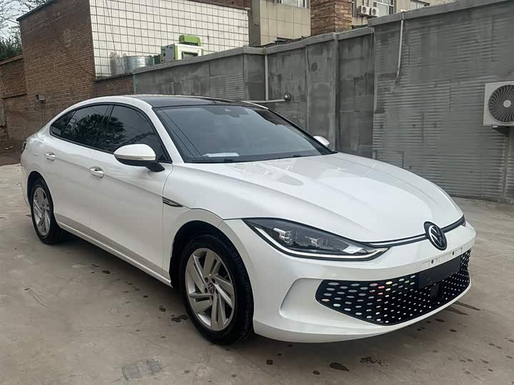 Volkswagen Lamando L 2022 2022款 凌渡L 280TSI DSG炫辣版