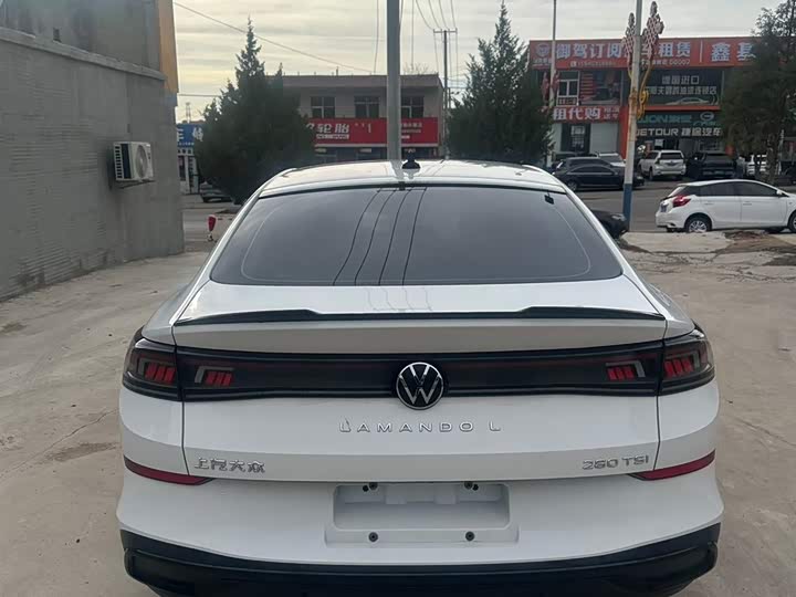 Volkswagen Lamando L 2022 2022款 凌渡L 280TSI DSG炫辣版