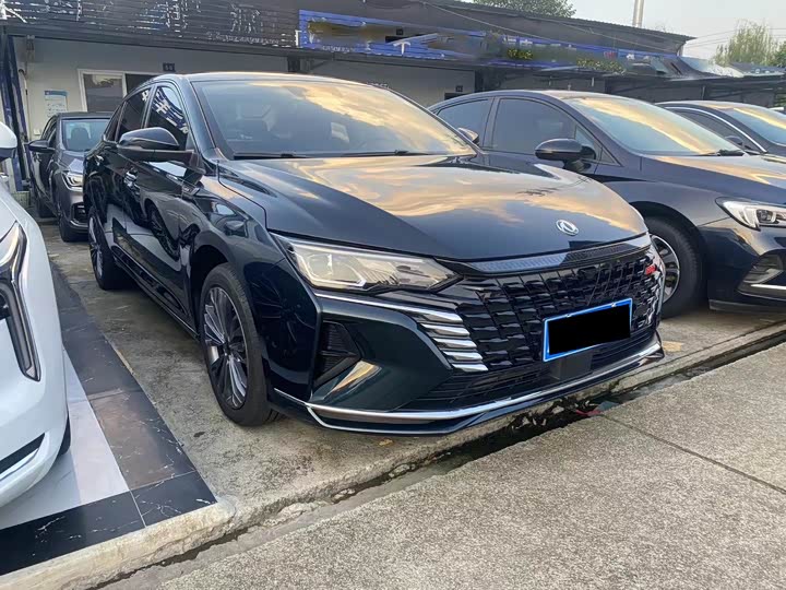 Dongfeng Aeolus Yixuan Max 2022 2022款 1.5T 超帅潮爸版