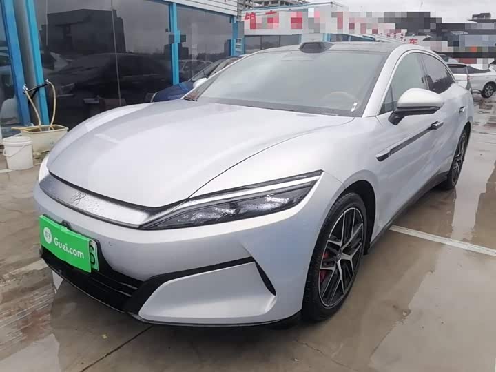 2025 BYD Han L