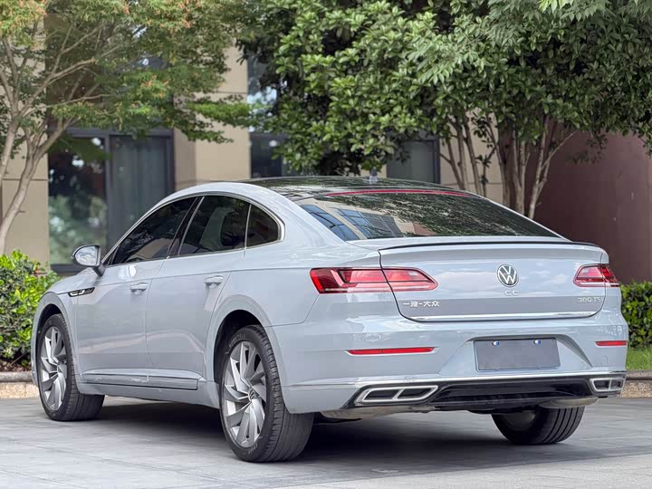 Фото 8 - Volkswagen CC