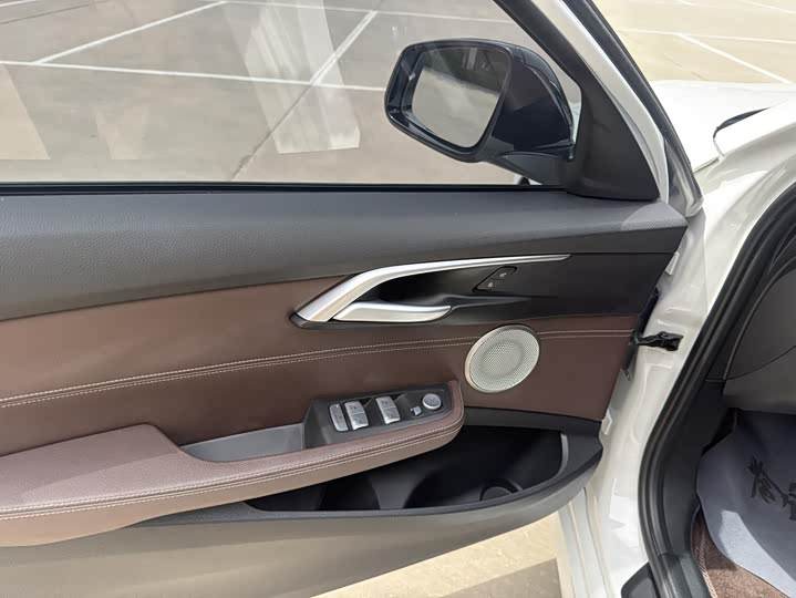 Фото 9 - BMW 1 Series