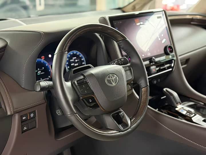 Toyota Alphard 2024 2024款 双擎 2.5L 尊贵版