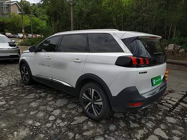 Peugeot 5008 2025 2025款 豪华版