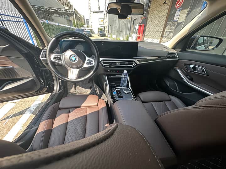 Фото 8 - BMW i3