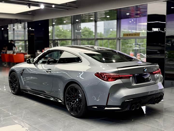 BMW M4 2024 2024款 M4双门轿跑车 M xDrive 雷霆版