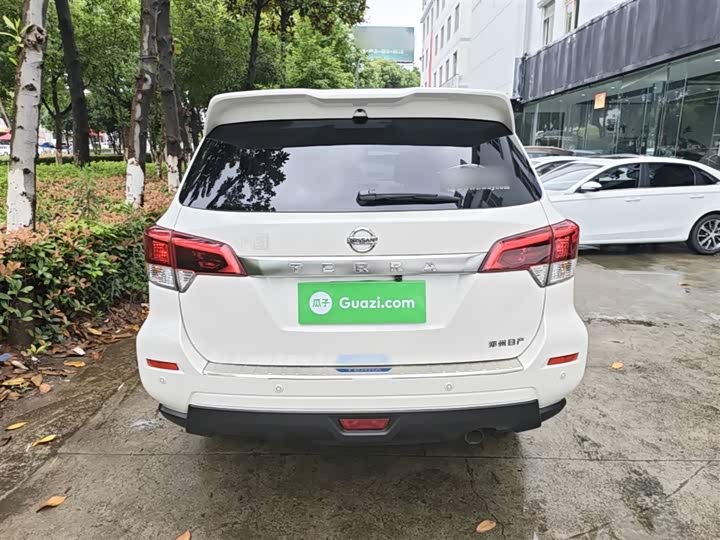 Nissan Terra 2020 2020款 2.5L XL Upper 自动两驱豪华版