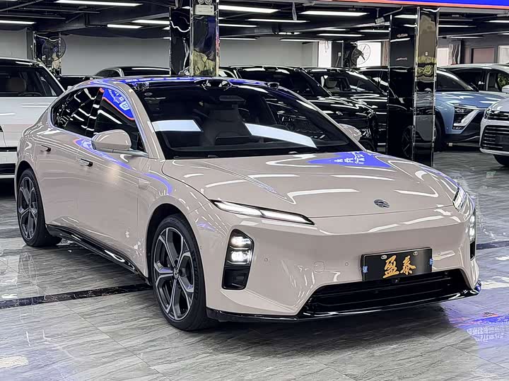 Фото 3 - Nio ET5