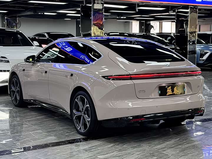 Фото 5 - Nio ET5