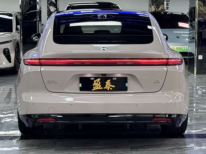 Фото 6 - Nio ET5