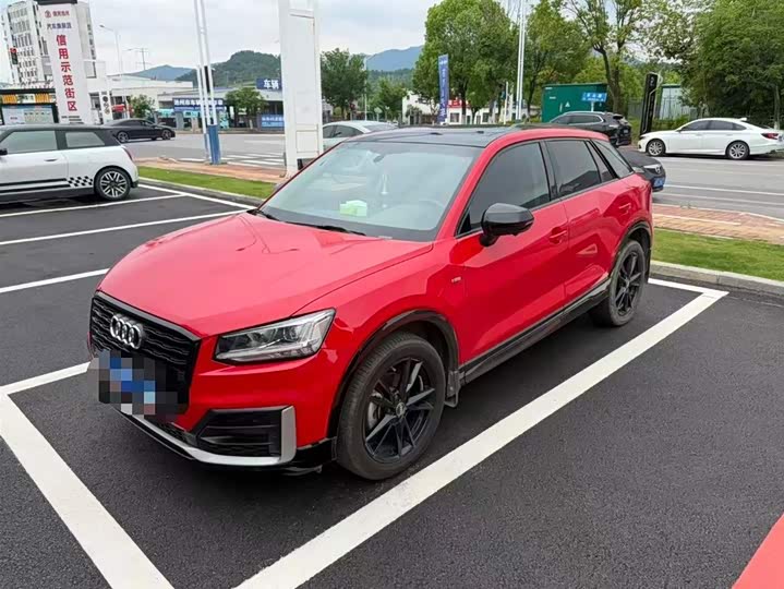 Фото 1 - Audi Q2L