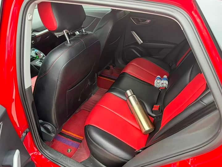 Фото 4 - Audi Q2L