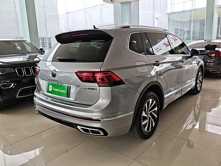 Фото 7 - Volkswagen Tiguan L Hybrid