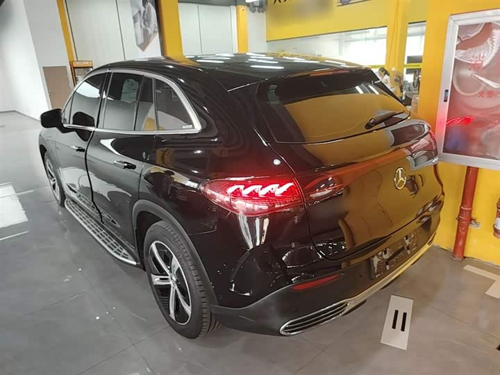 Mercedes-Benz EQE SUV 2024 2024款 500 4MATIC 先锋版