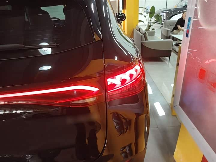 Mercedes-Benz EQE SUV 2024 2024款 500 4MATIC 先锋版