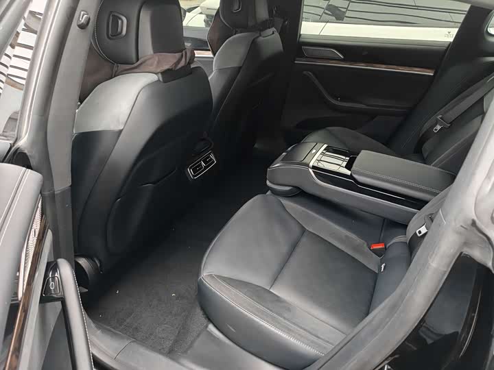 Hozon S 2022 2022款 增程版 1160km 后驱大版