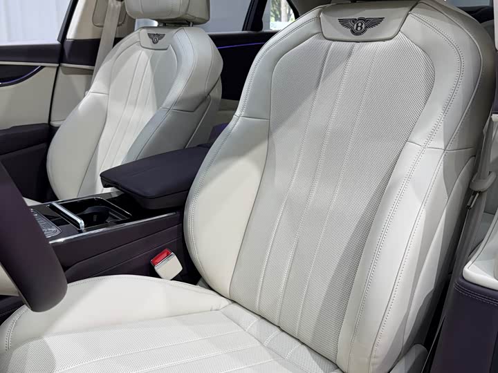 Bentley Flying Spur 2024 2024款 4.0T V8 标准版