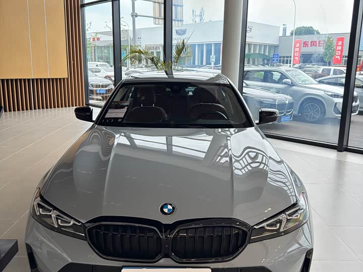Фото 3 - BMW 3 Series