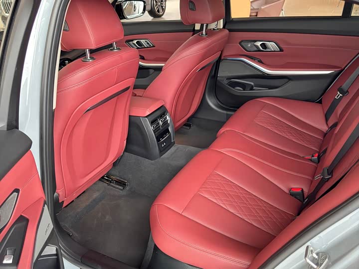 Фото 8 - BMW 3 Series