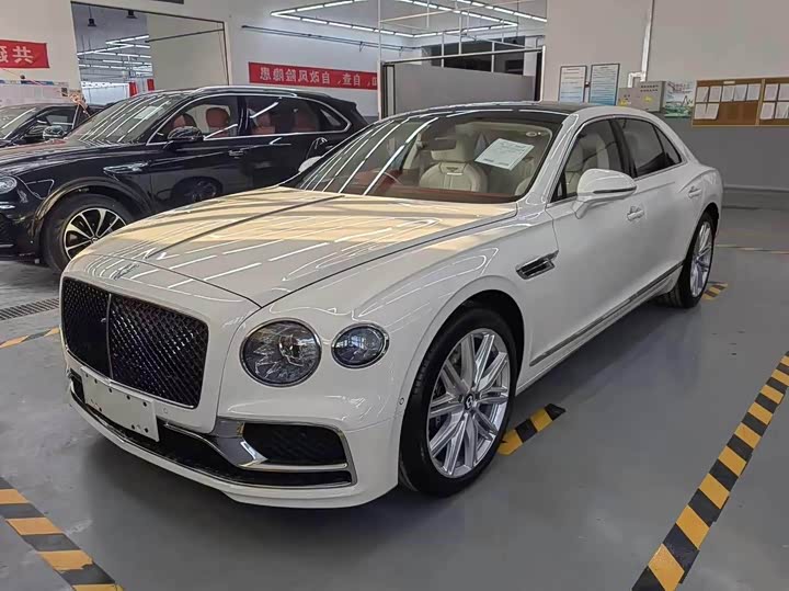 2024 Bentley Flying Spur