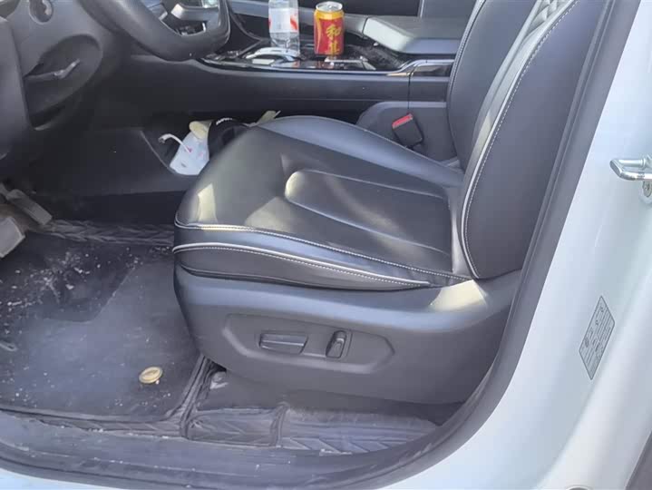 Фото 9 - Hyundai Custo