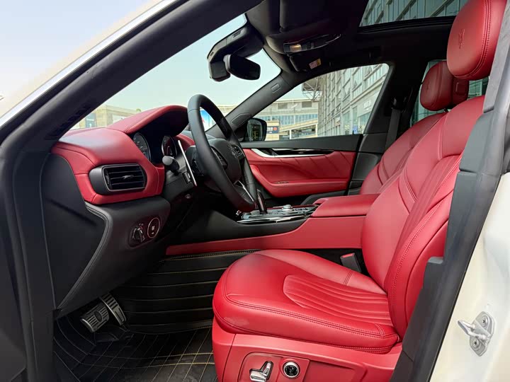 Maserati Levante 2021 2021款 3.0T 标准版